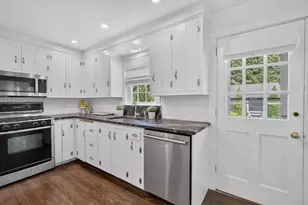 193 Main St, Sandwich, MA 02563 - Photo 14