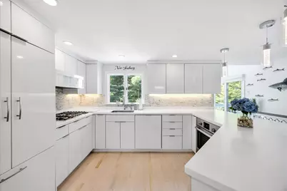 15 Periwinkle Lane, Mashpee, MA 02649 - Photo 12