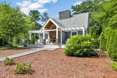 15 Periwinkle Lane, Mashpee, MA 02649 - Photo 2