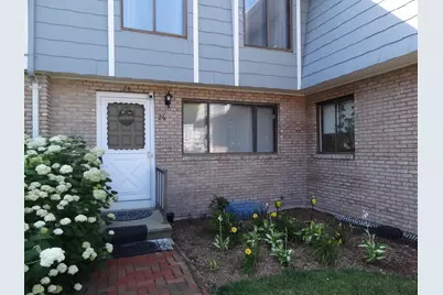 329 W Main Street #APT 26, Barnstable, MA 02601 - Photo 2