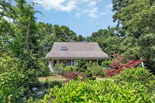 118 Algonquin Ave, Mashpee, MA 02649 - Photo 1