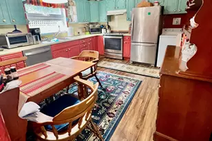27 Montello St, Provincetown, MA 02657 - Photo 20