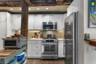 15 Court Street #Unit 5, Provincetown, MA 02657 - Photo 6