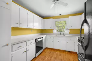 37 Miriah Dr, Yarmouth, MA 02675 - Photo 16