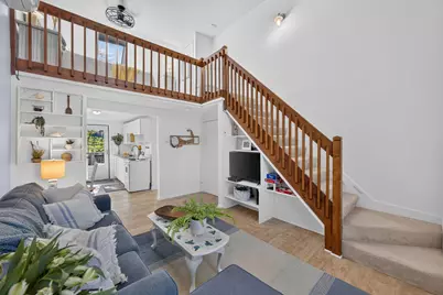 316 Sea Street #APT I, Barnstable, MA 02601 - Photo 4