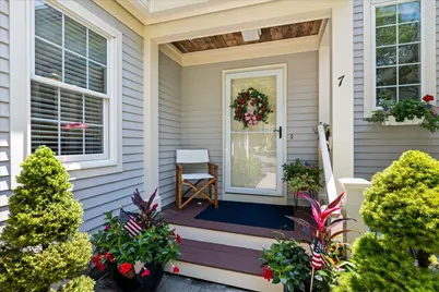 7 Gold Leaf Lane #UNIT 7, Mashpee, MA 02649 - Photo 4