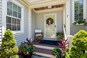 7 Gold Leaf Ln, Mashpee, MA 02649 - Photo 4