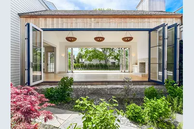 2 Lexington Avenue, Edgartown, MA 02539 - Photo 10