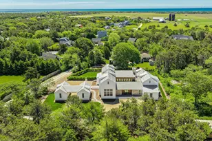 2 Lexington Ave, Edgartown, MA 02539 - Photo 2