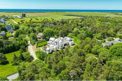 2 Lexington Avenue, Edgartown, MA 02539 - Photo 40