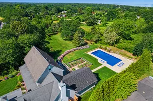 21 Grazing Field Ln, Dennis, MA 02638 - Photo 2