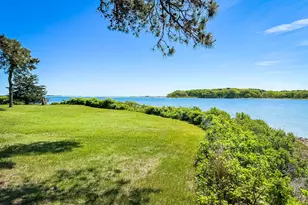 43 Sengekontacket Rd, Oak Bluffs, MA 02557 - Photo 18