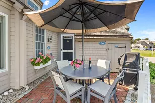 26 Vineyard View Ln, Mashpee, MA 02649 - Photo 12