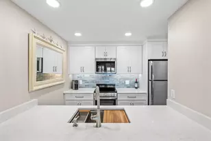 26 Vineyard View Ln, Mashpee, MA 02649 - Photo 16