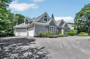 20 Eagle Dr, Mashpee, MA 02649 - Photo 4