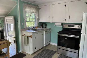 44 Trotters Ln, Dennis, MA 02670 - Photo 8