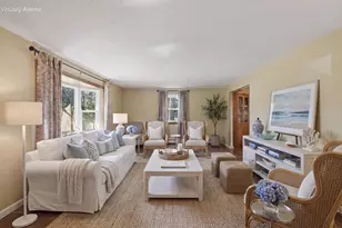 10 Roberta Dr, Buzzards Bay, MA 02532 - Photo 4