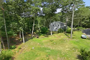 10 Roberta Dr, Buzzards Bay, MA 02532 - Photo 26