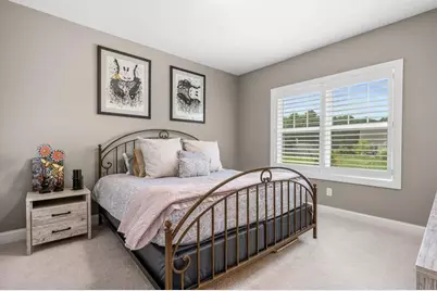 637 Gifford Street #UNIT 15B, Falmouth, MA 02540 - Photo 4