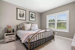 637 Gifford St, Falmouth, MA 02540 - Photo 4