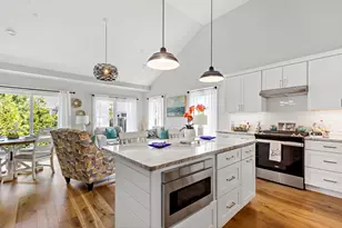 10 Bank St, Eastham, MA 02642 - Photo 30