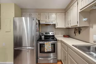 31 Highview Dr, Sandwich, MA 02563 - Photo 4