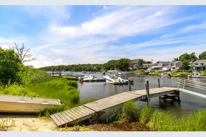 199 Edgewater Drive, Falmouth, MA 02536 - Photo 6