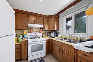 37 School St, Barnstable, MA 02601 - Photo 20