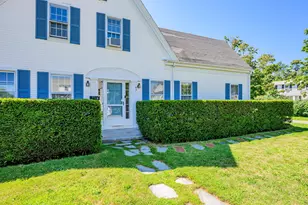 53 School St, Barnstable, MA 02601 - Photo 2