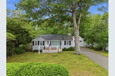 9 Silver Leaf Lane, Yarmouth, MA 02673 - Photo 2