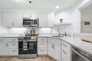 3126 Heatherwood Dr, Yarmouth, MA 02675 - Photo 4
