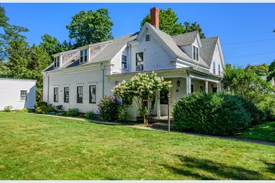 340 Main Street #APT 1, Barnstable, MA 02632 - Photo 4
