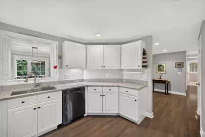 8 Elizabeth Circle #UNIT 8, Mashpee, MA 02649 - Photo 12