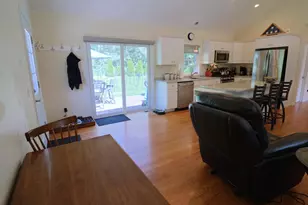 44 Debbie Ln, Dennis, MA 02660 - Photo 8