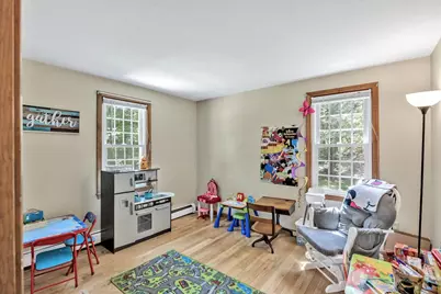 27 Oregon Road, Mashpee, MA 02649 - Photo 10