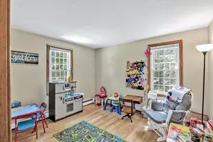 27 Oregon Rd, Mashpee, MA 02649 - Photo 10