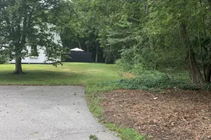 14 Lorraine Rd, Falmouth, MA 02536 - Photo 6