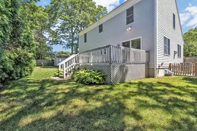 9 Elaine Road, Barnstable, MA 02601 - Photo 4