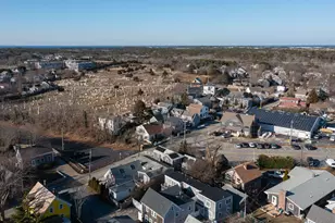 9A Conwell St, Provincetown, MA 02657 - Photo 32