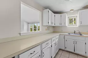 24 Bettys Pond Rd, Barnstable, MA 02601 - Photo 4