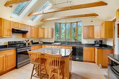 174 Middle Road, Chilmark, MA 02535 - Photo 8
