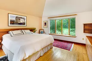 174 Middle Rd, Chilmark, MA 02535 - Photo 16