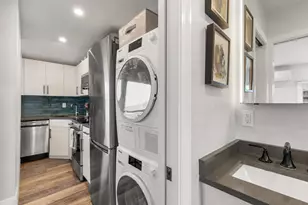 539 Commercial St, Provincetown, MA 02657 - Photo 16