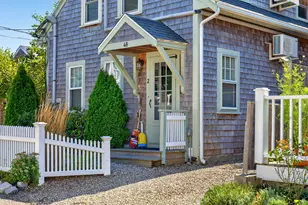 48 Pleasant St, Provincetown, MA 02657 - Photo 4