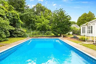 33 Homestead Ln, Falmouth, MA 02536 - Photo 12