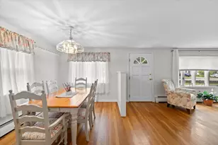33 Homestead Ln, Falmouth, MA 02536 - Photo 20