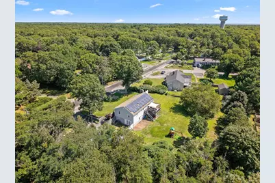 1109 Shootflying Hill Road, Barnstable, MA 02632 - Photo 4