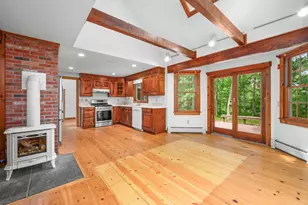 325 Braggs Ln, Barnstable, MA 02630 - Photo 6