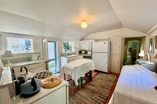 528 Main St, Tisbury, MA 02568 - Photo 16