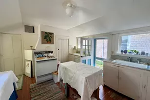 528 Main St, Tisbury, MA 02568 - Photo 14